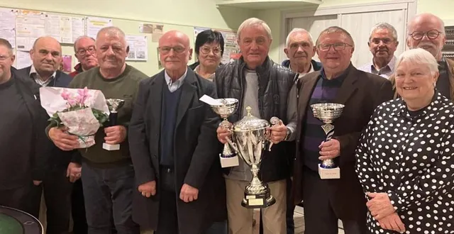 photo  les prix ont été remis en présence du maire.  &copy;  co 