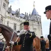 photo  le cadre noir fêtera aussi son bicentenaire au château à l’occasion du saumur cheval festival. 