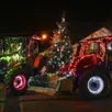 photo  les tracteurs illuminés sont de retour. pour la troisième année consécutive, ils passeront dans plusieurs communes sarthoises à l’occasion des fêtes de fin d’année. 