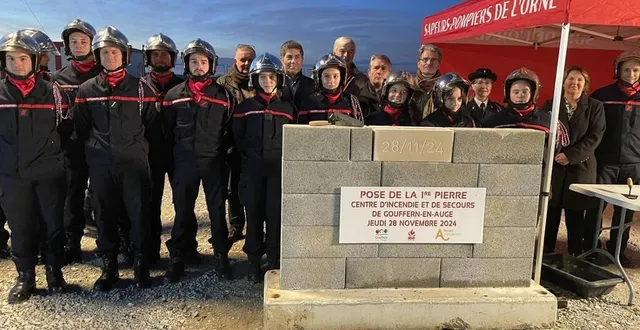 photo  la première pierre du chantier du centre de secours et d’incendie de gouffern-en-auge a été posée jeudi après-midi.  &copy;  ouest-france 
