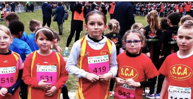 photo  les jeunes du sca au rendez-vous du 10 km maine libre  &copy;  sca 