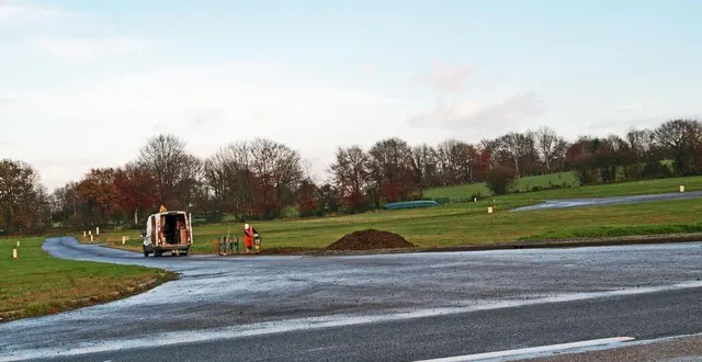 photo  une première parcelle est en cours de vente dans la zone d’activités de saint-quentin-les-chardonnets.  &copy;  ouest-france 