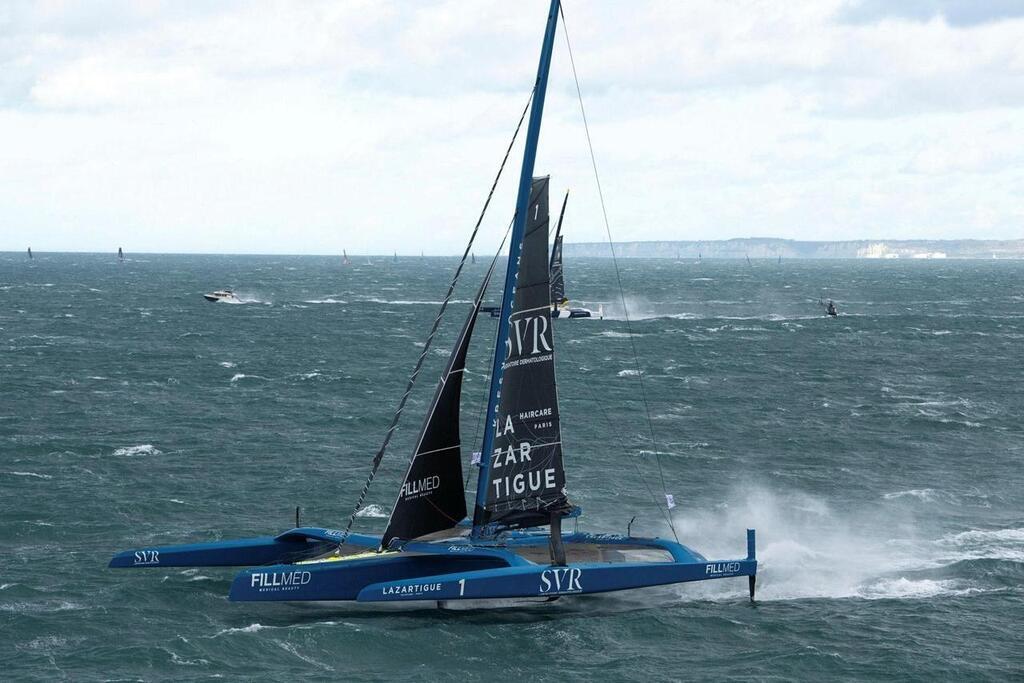 Trophée JulesVerne. Coville lance la chasse au record, suivi par