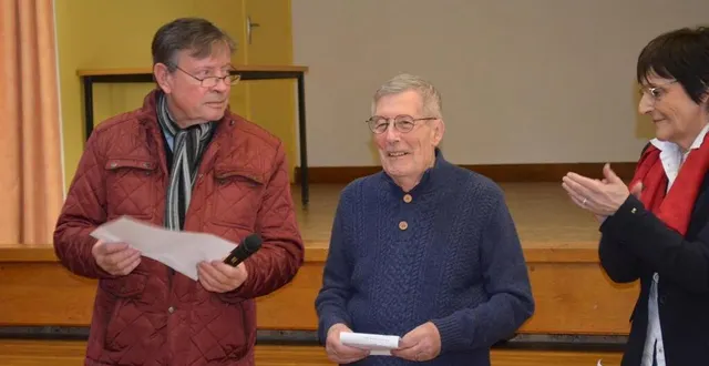 photo  samedi, la commune de soligny-la-trappe a rendu hommage au docteur jean-louis rougeyron, qui a été médecin durant 46 ans.  &copy;  ouest-france 