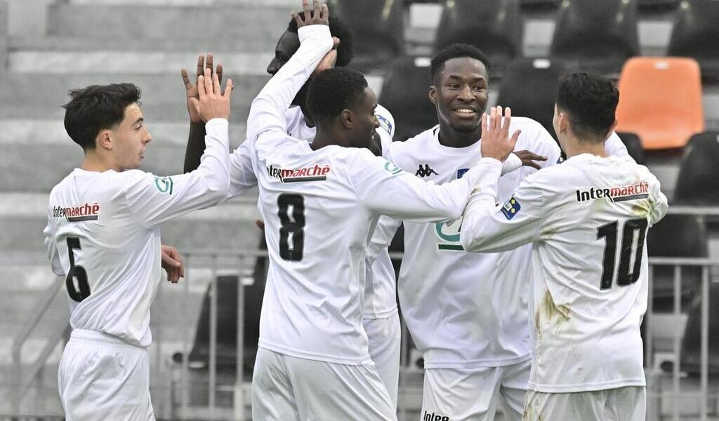 Stade Lavallois Des Erreurs Mais Du Bonheur En Coupe De France Pour