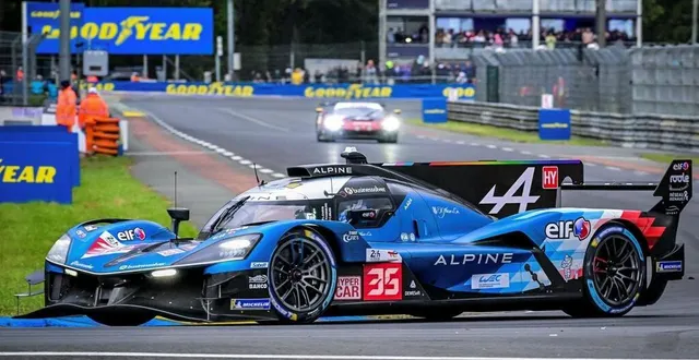 photo  lors des 24 heures du mans 2024, alpine avait dû retirer ses deux voitures avant la sixième de course à cause de problèmes moteurs.  &copy;  archives le maine libre - yvon loué 