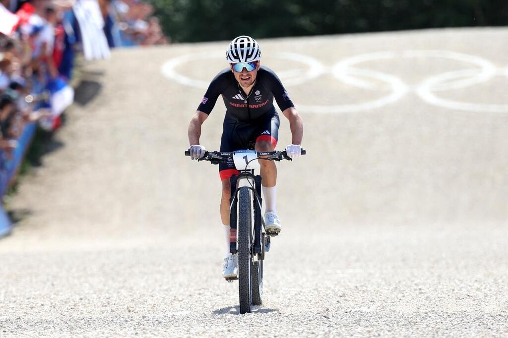 Cyclisme. Ineos Grenadiers Officialise Le Départ Du Britannique Tom ...