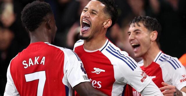 photo william saliba a marqué ce mercredi 4 décembre avec arsenal, vainqueur du choc de premier league contre manchester united. © photo : julian finney / getty images via afp