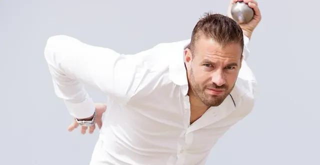 photo  dylan rocher vise un dixième titre de champion du monde de pétanque.  &copy;  photo : dr 