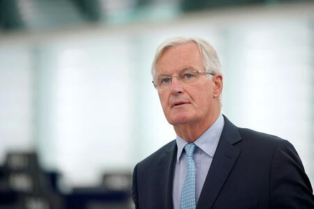 photo Débat : motion de censure contre Michel Barnier, un gouvernement pérenne est-il encore seulement possible aujourd’hui ? CC-BY-4.0: © European Union 2019 – Source: EP