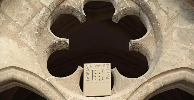 photo  cet ouvrage, aux éditions 303, est une mise à jour passionnante des connaissances accumulées sur l’abbaye fondée en 1230.  &copy;  ouest-france 