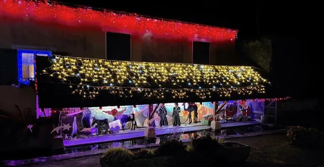 photo  le lavoir de contres est particulièrement bien décoré.  &copy;  le maine libre 