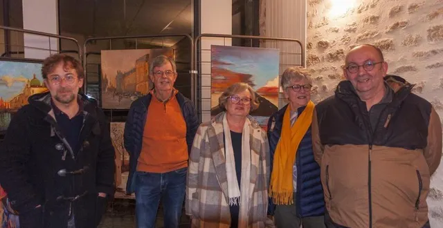 photo  alexandre gosse, à gauche, avec les membres du bureau de la section beaux-arts de l’asl condé.  &copy;  ouest-france 