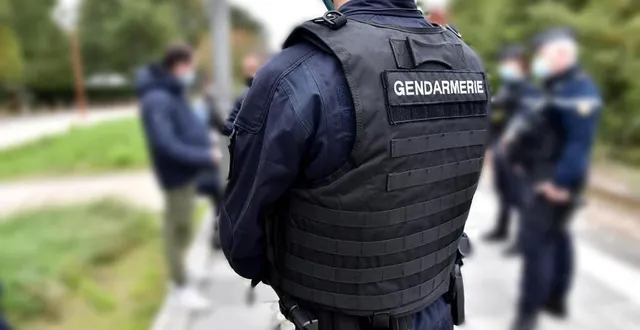 photo  une vingtaine de gendarmes sont répartis sur quatre points de contrôle.  &copy;  illustration co 