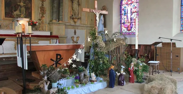 photo  la 8e route des crèches débute samedi 14 décembre. vingt-et-une églises ouvriront leurs portes jusqu’au 5 janvier, de 10 h à 18 h. un concert de fado sera donné samedi, à 15 h, pour son inauguration.  &copy;  archives ouest-france 