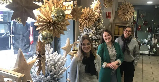 photo  trois des quatre fleuristes de violette et pimprenelle : mélanie sereuil, lilou barbé et marie charrier.  &copy;  ouest-france 