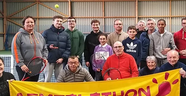 photo  animateurs et joueurs ont été sensibilisés au tennis santé à l’occasion du téléthon.  &copy;  ouest-france 