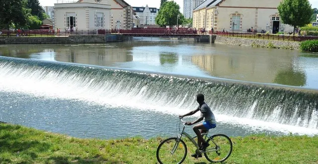 photo  la maison de l’eau s’intéresse à l’écosystème de la rivière mais aussi au traitement de l’eau et à la production d’énergie.  &copy;  ville du mans - alain szczuczynski 