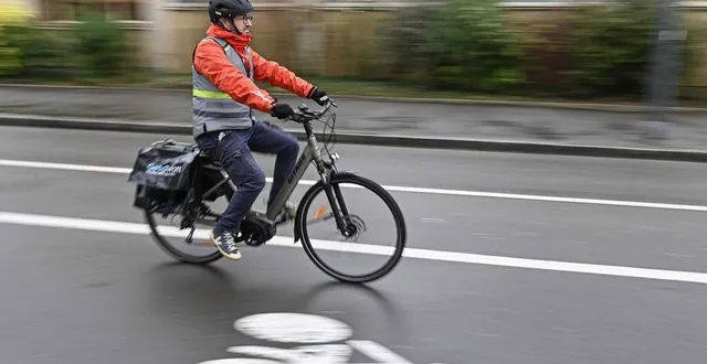 photo  pour l’achat d’un vélo à assistance électrique, l’aide apportée par anjou bleu communauté pourra désormais atteindre jusqu’à 200 €.  &copy;  archives vincent michel/ouest-france 