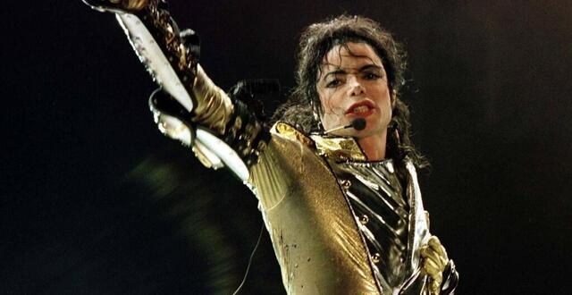 photo  michael jackson lors du history world tour à vienne, en autriche, le 2 juillet 1997.  ©  archives reuters 