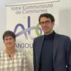 photo  françoise coué, vice-présidente en charge de l’urbanisme, et thibault plard, responsable du service planification – urbanisme – habitat à anjou bleu communauté, convient les habitants à trois réunions publiques autour de l’élaboration du plan local d’urbanisme intercommunal. 