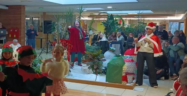 photo  le spectacle a ravi les résidents.  &copy;  ouest-france 