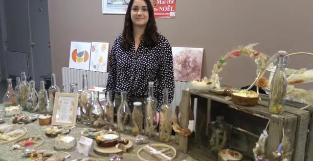 photo  océane très heureuse de proposer ses créations artistiques aux visiteurs du marché de noël.   &copy;  le maine libre 