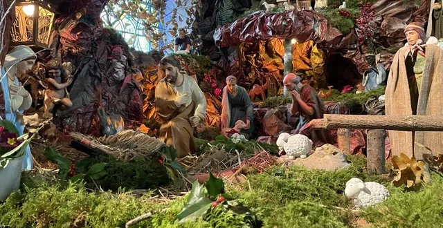 photo  la crèche de l’église saint-pierre à courteilles, près de giel, figure sur la route des crèches.  &copy;  ouest-france 