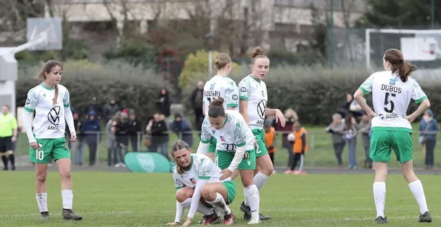 photo  à paris, les angevines ont assuré l’essentiel.  &copy;  philippe naudin 