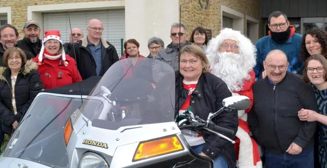 photo précigné. le père noël des motards au centre basile-moreau  &copy;  le maine libre 
