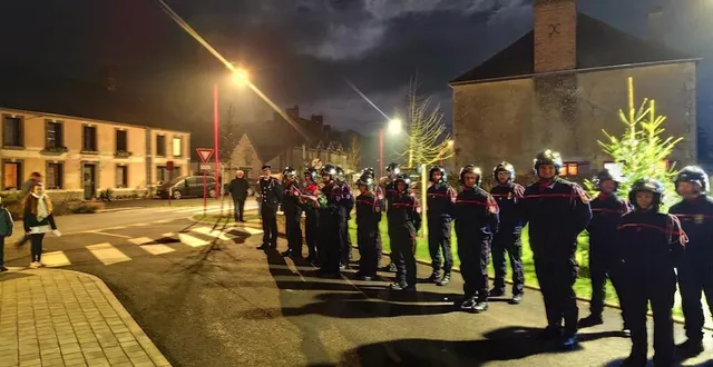 photo  appel aux morts en service  &copy;  ouest-france 