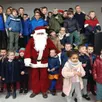 photo  les enfants étaient ravis de rencontrer le père noël. 
