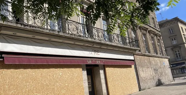 photo  le maire d’alençon annonce avoir signé le rachat de l’îlot comprenant l’ancienne brasserie la renaissance.  &copy;  ouest-france 
