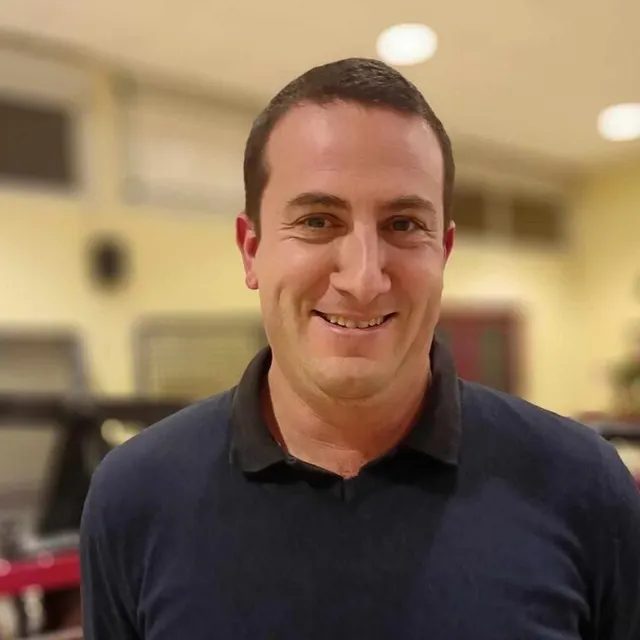 photo mickaël hergon, en cours de recrutement à la caserne d’auvers-le-hamon.  ©  ouest-france