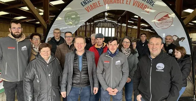 photo  la fdsea (fédération départementale des syndicats d’exploitants agricoles) de la sarthe et les ja (jeunes agriculteurs) ont présenté leur liste de candidats pour les élections à la chambre d’agriculture 2025.  &copy;  ouest-france 