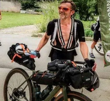 photo  pierre cordonnier, membrede l’association.  &copy;  passionné mans gravel 