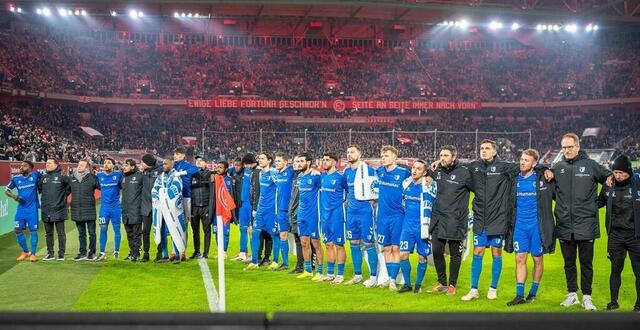 photo  alors que l’attaque a eu lieu dans leur ville, les joueurs de magdebourg à dusseldorf ont communié avec leurs fans.  ©  photo : kirchner-media via afp 