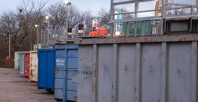 photo  pour les professionnels, l’accès aux déchèteries de roëzé-sur-sarthe et de guécélard sera réservé aux seules entreprises du territoire communautaire à partir du 1er janvier.  &copy;  le maine libre 