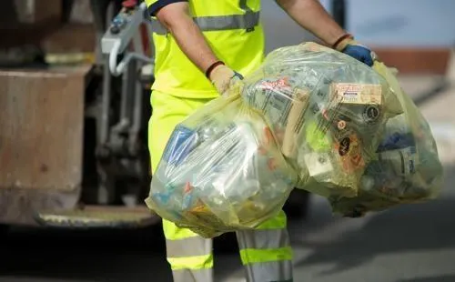 photo  les heures d’ouvertures de la déchèterie du pays sabolien enregistrent quelques changements en cette période de fêtes de fin d’année.  &copy;  ouest-france 
