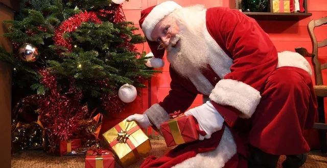 photo  les papiers cadeaux peuvent pour la plupart être triés.  &copy;  archives le courrier de l’ouest 