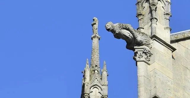 photo  une visite et un atelier consacrés aux gargouilles auront lieu le 3 janvier.  &copy;  archives le maine libre – hervé petitbon 