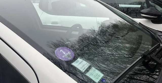 photo  la vignette crit’air entrera en vigueur à angers le 1er janvier 2025.  &copy;  ouest-france 