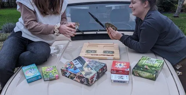 photo  une après-midi jeux de société en prévision à lombron.  &copy;  4l copsy 