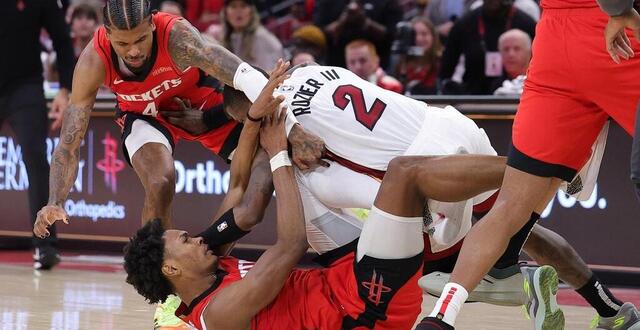 photo  jalen green, amen thompson et terry rozier ont tous les trois été expulsés lors du match entre miami et houston.  ©  alex slitz/getty images via afp 