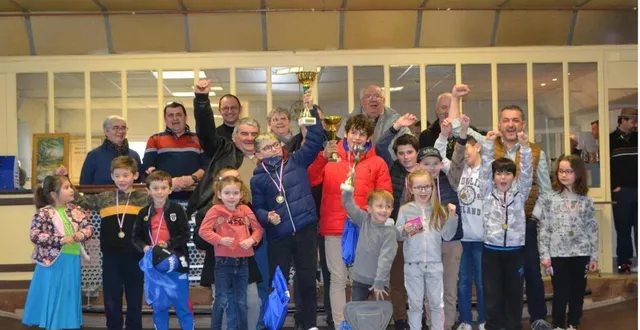 photo  finale challenge boule des jeunes mazé-milon février 2023  &copy;  archives co 