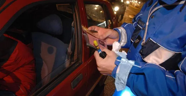photo  que risque un conducteur qui transporte un passager ivre ?  &copy;  archives courrier de l’ouest 