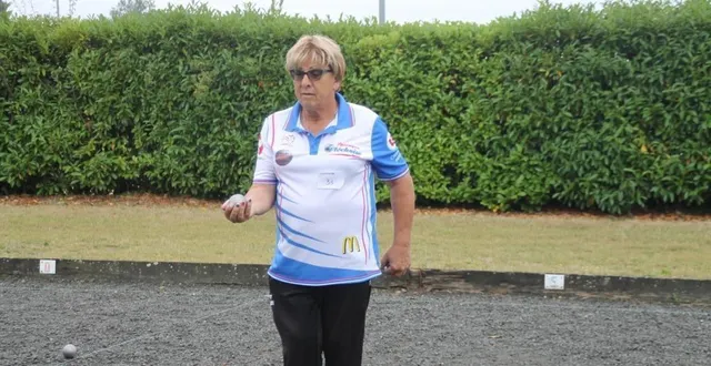 photo  sophie ploquin, présidente, coach et joueuse à la pétanque fléchoise, témoigne à la veille du loto du 12 janvier 2025 à la flèche.  &copy;  archives le maine libre 