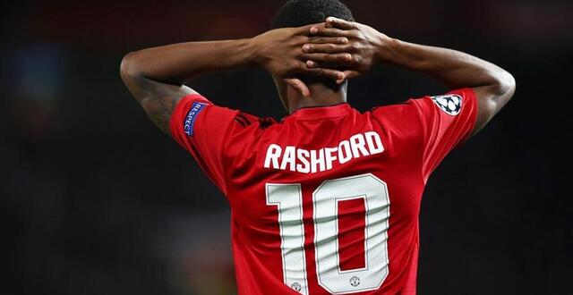 photo  marcus rashford pourrait être poussé vers la sortie par manchester united cet hiver.  ©  photo : clive brunskill / afp 