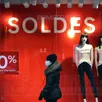 photo  les soldes d’hiver commencent le mercredi 8 janvier 2025. 
