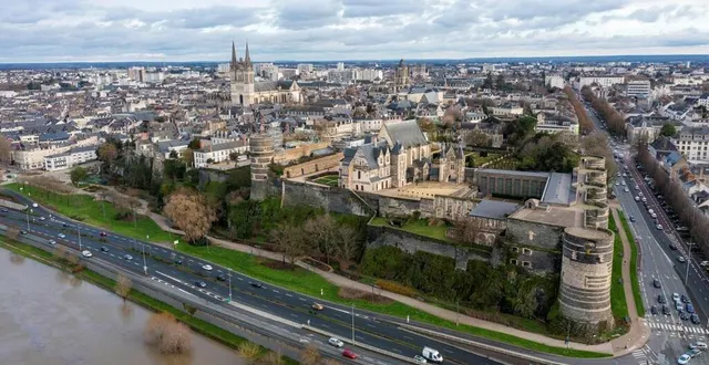 photo  plus de 318 000 personnes sont venues visiter le château d’angers (maine-et-loire) en 2024.  &copy;  franck dubray / ouest-france 